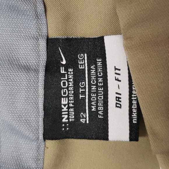 Nike Golf Tour Performance Men's Shorts size 42 EUC! - Picture 2 of 5